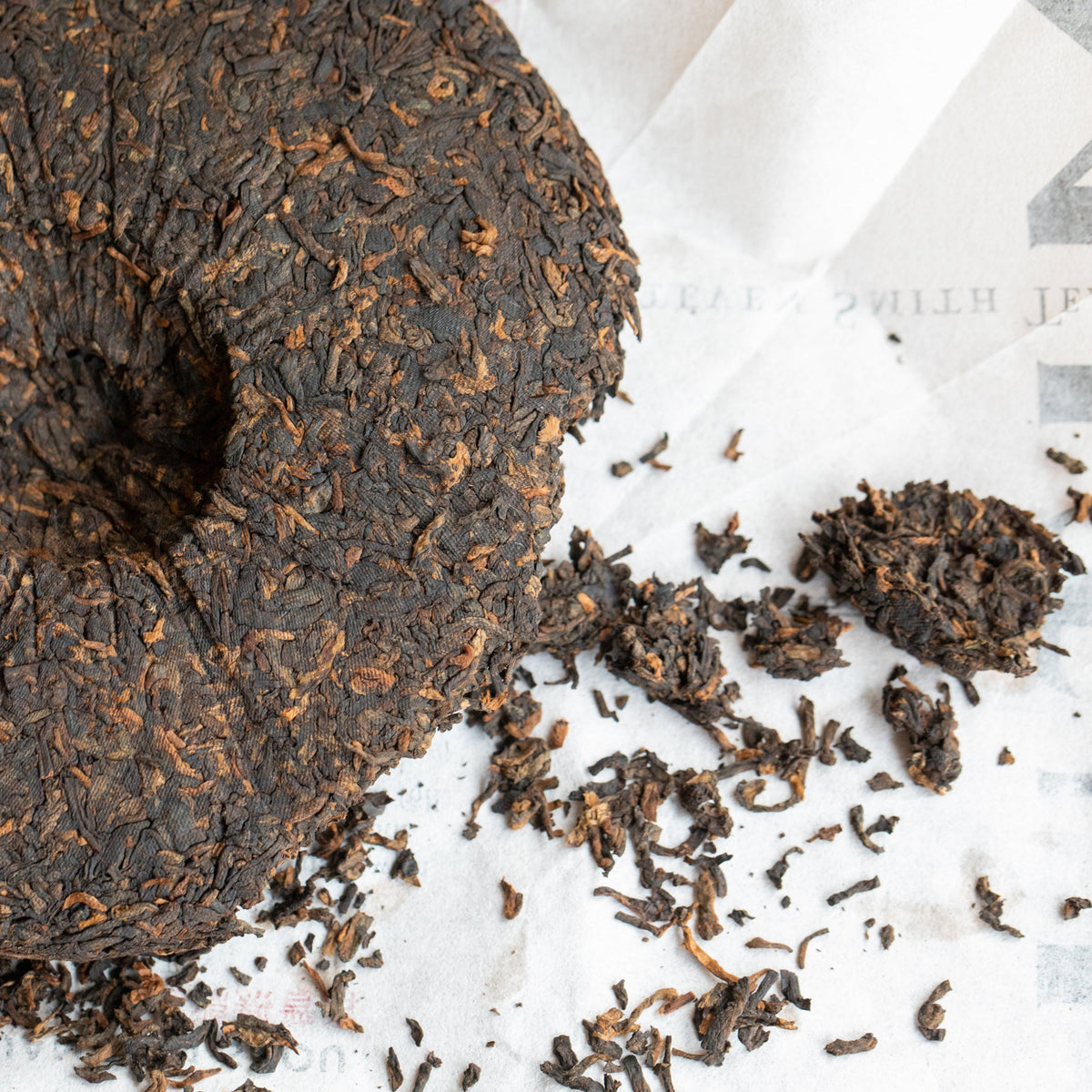Ai Lao Shou (Ripe) Pu-erh Cake Afternoon Sip Selection