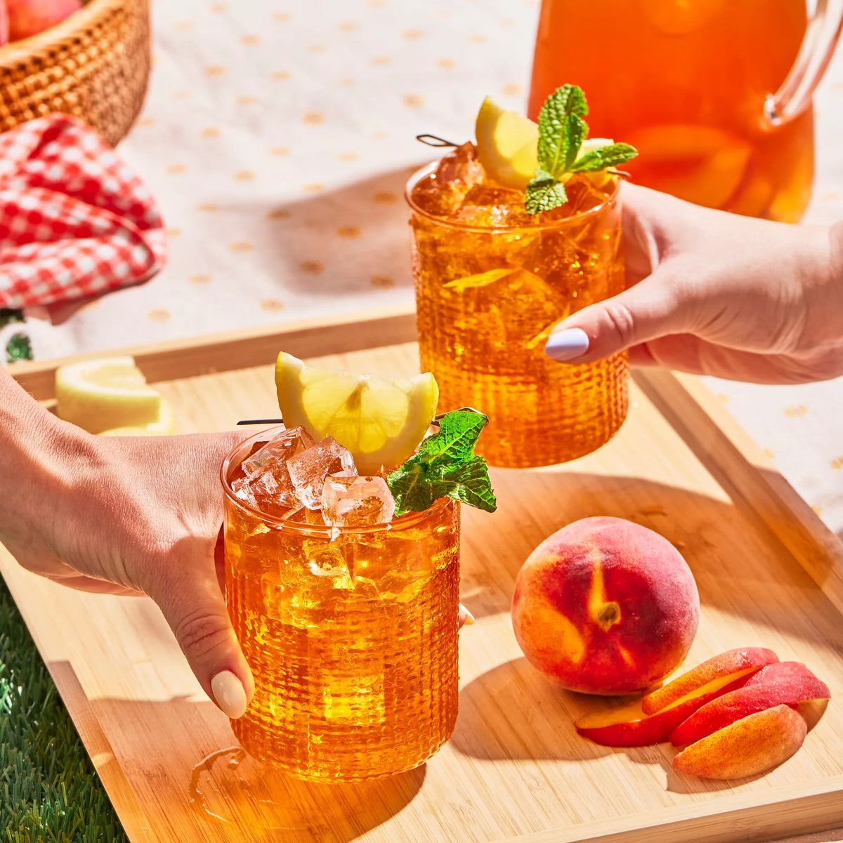 Ginger Peach Iced Tea Lunch Break Tea Pick